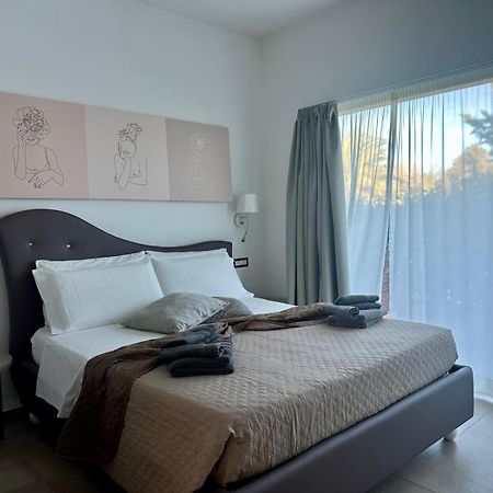 Blue Velvet Rooms Тортолі Екстер'єр фото