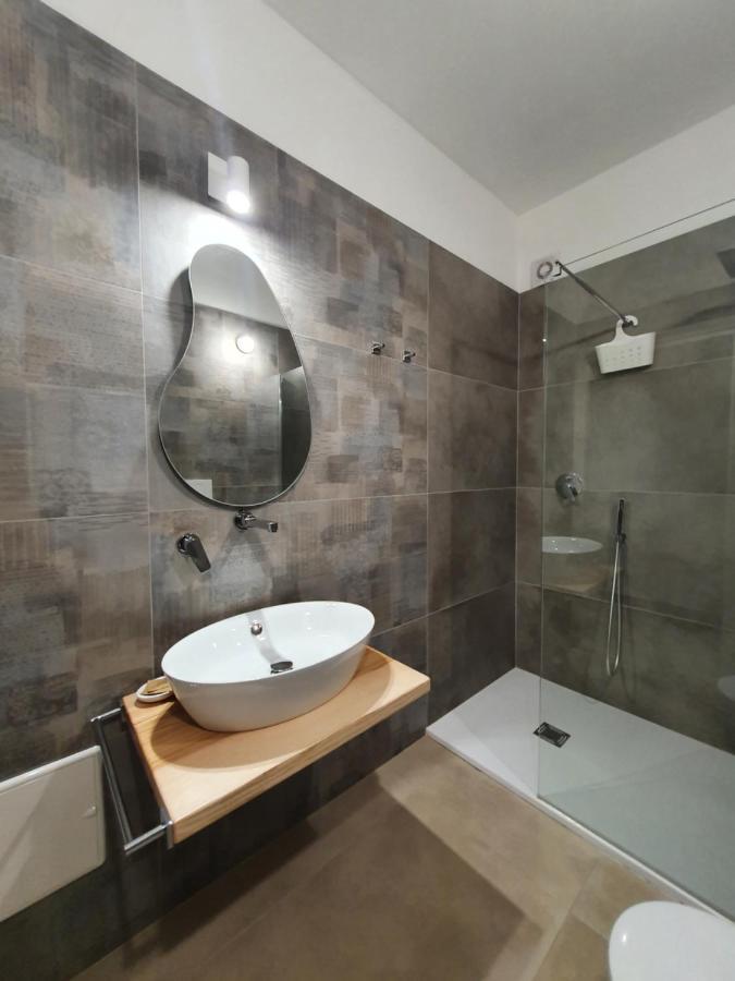 Blue Velvet Rooms Тортолі Екстер'єр фото