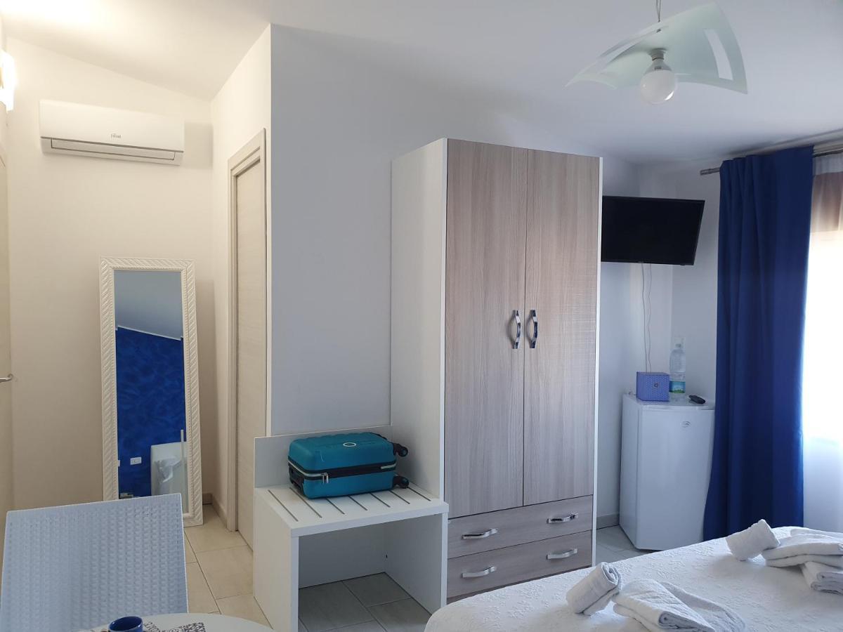 Blue Velvet Rooms Тортолі Екстер'єр фото