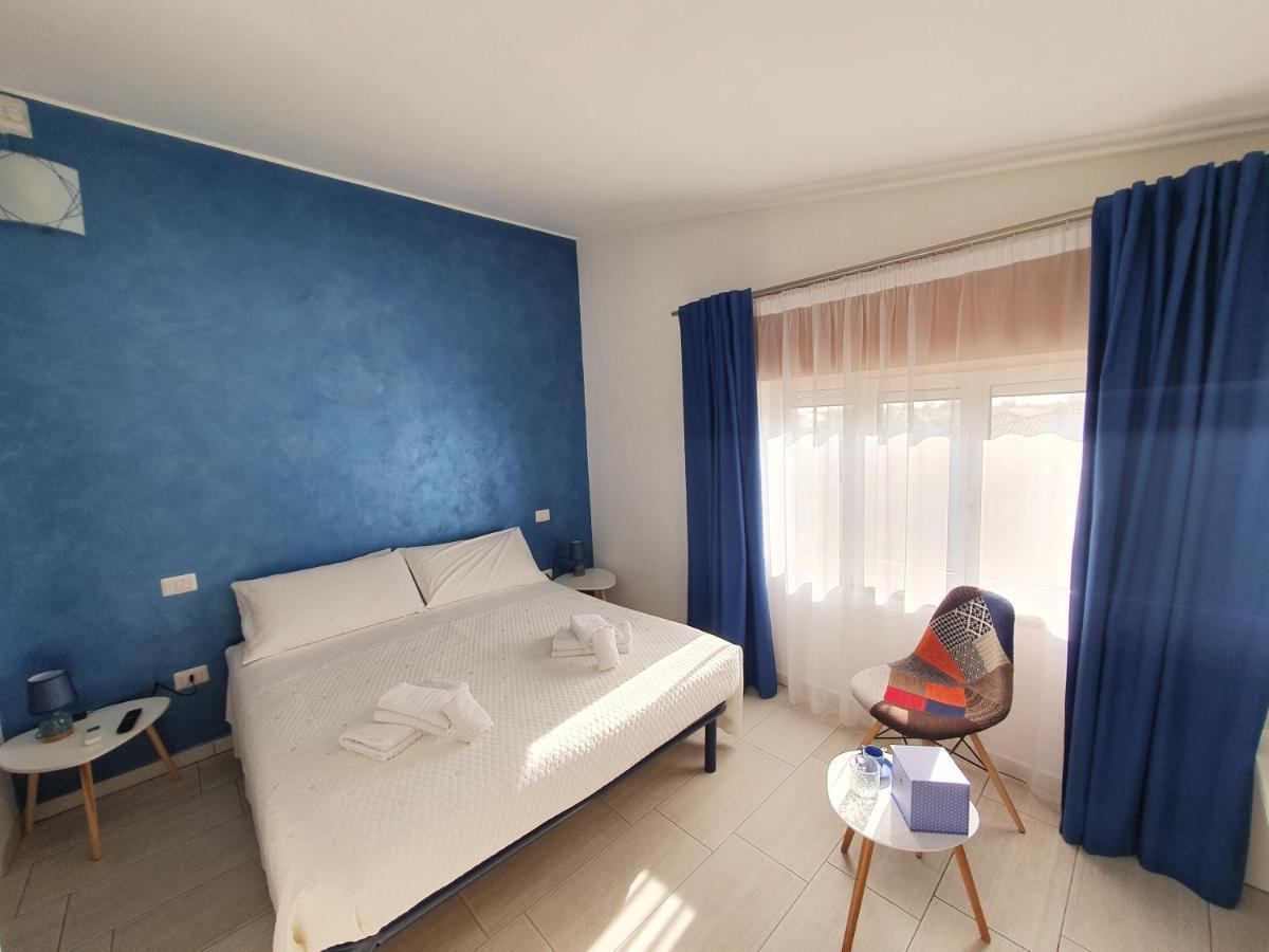 Blue Velvet Rooms Тортолі Екстер'єр фото