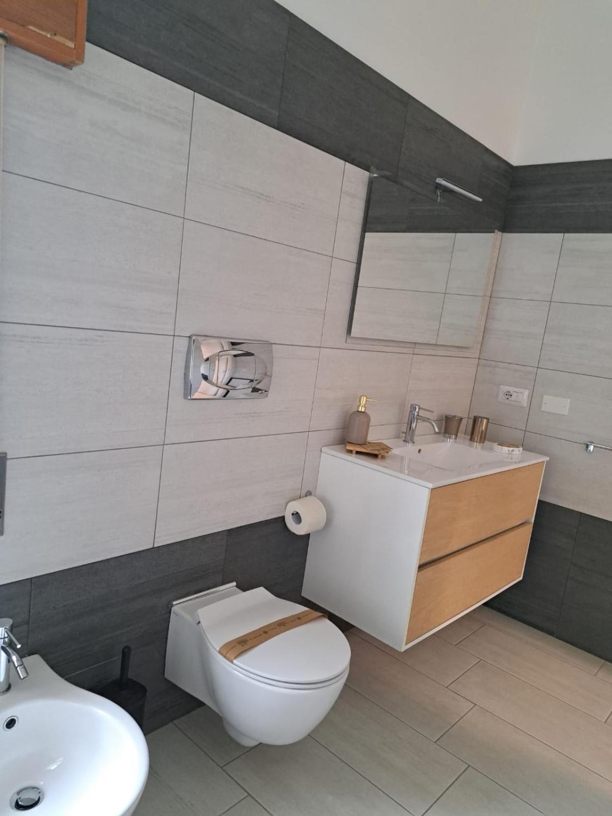 Blue Velvet Rooms Тортолі Екстер'єр фото
